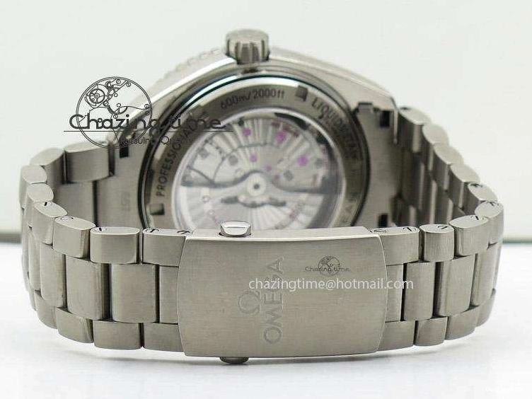 0401 Upgraded Planet Ocean Professional Titanium V6F Best Edition 45mm on Titanium Bracelet A 8280